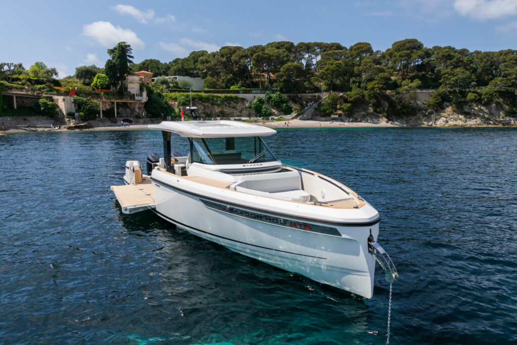 SAXDOR 400 GTS yacht charter Monaco